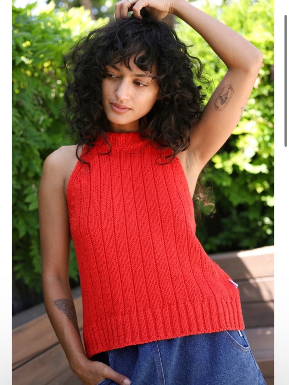 Red Ribbed Knit Tank Top - Picture 2 of 5
